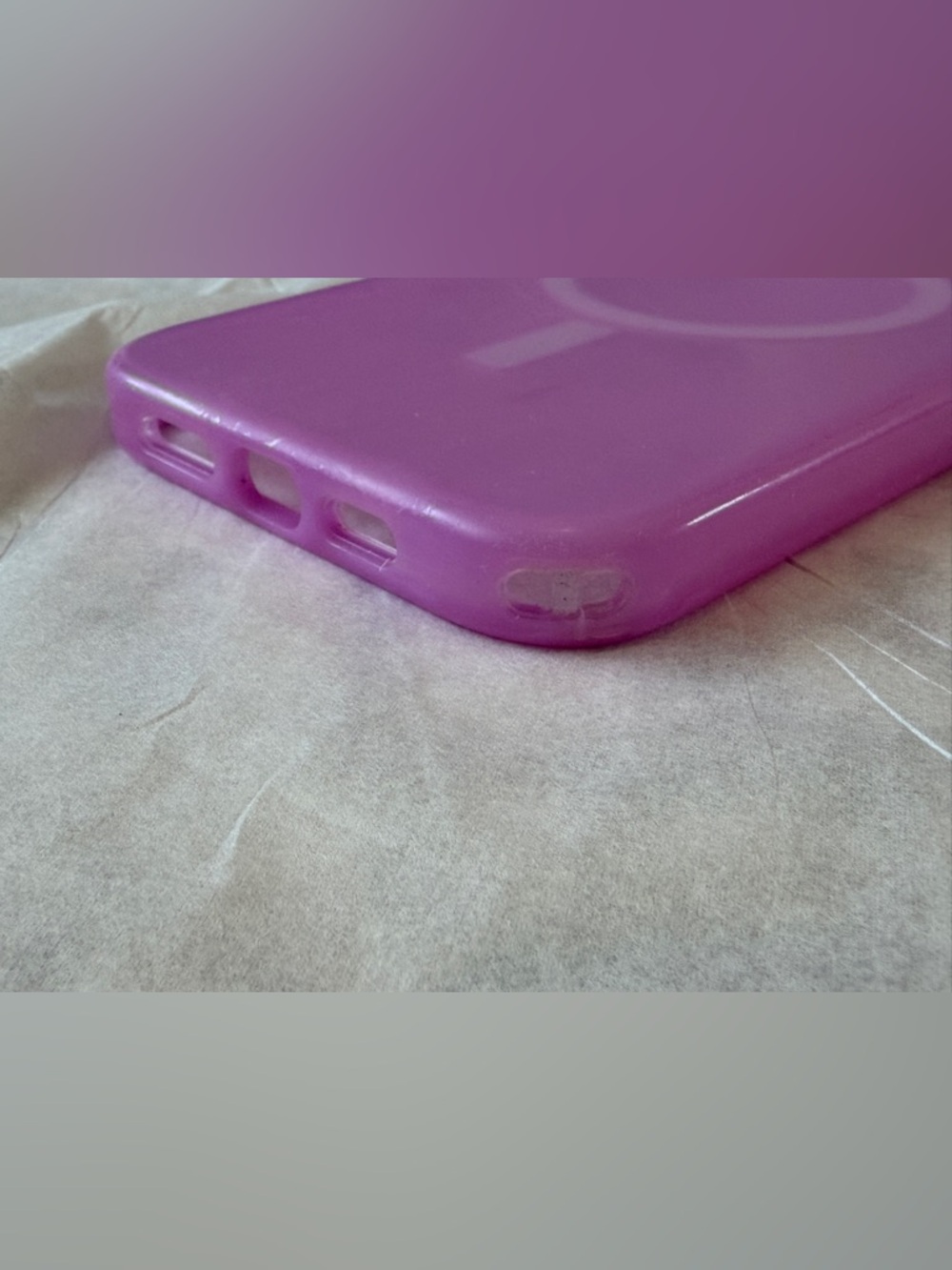 OtterBox MagSafe-Compatible iPhone 15 ProMax Case in Lavender Pink - Picture 11 of 16
